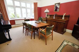 Dining Room- click for photo gallery